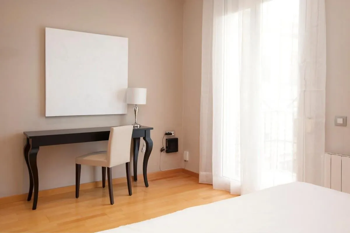 Apartament Gran Via Modern And Bright 3Bd With Terrace Barcelona