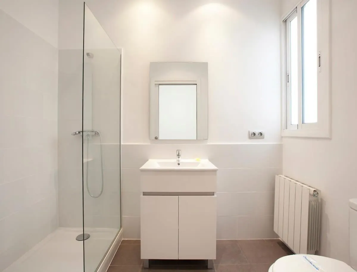 Apartament Gran Via Modern And Bright 3Bd With Terrace Barcelona